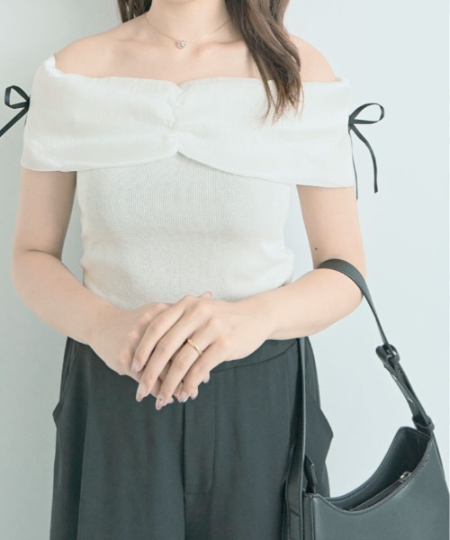 kirakiraShop(キラキラショップ)の「ボリューム シアー オフショル トップス(シャツ/ブラウス・レディース・ブラック/アイボリー・FREE)」の5枚目の写真