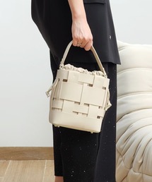 Tomieco（トミエコ）の「LEATHER 編み込みショルダー 2wayバッグ トートとしても活躍（ショルダーバッグ）」