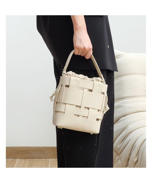 LEATHER 編み込みショルダー 2wayバッグ トートとしても活躍