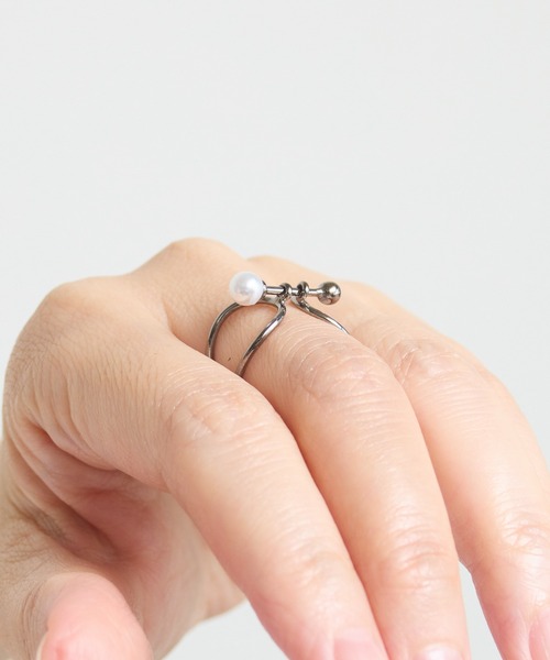 Zoule(ゾーラ)の「Zoule ゾーラ:ART RING dumbbell アート リング(リング・レディース・ゴールド/シルバー/ブラック・FREE)」の4枚目の写真