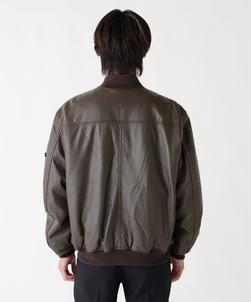 Alpha Industries(アルファインダストリーズ)の「【25FW新作商品】Alpha Industries/アルファインダストリーズ/LEATHER MA-1 FLIGHT JACKET(MA-1・メンズ・ブラック/ブラウン・MEDIUM/LARGE/X-LARGE/XX-LARGE)」の14枚目の写真