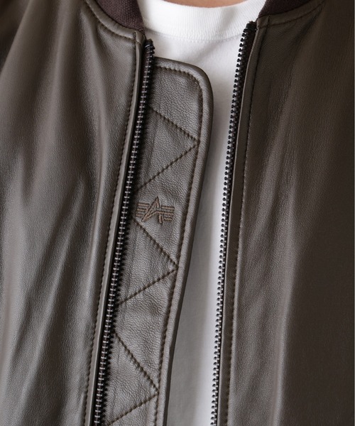 Alpha Industries(アルファインダストリーズ)の「【25FW新作商品】Alpha Industries/アルファインダストリーズ/LEATHER MA-1 FLIGHT JACKET(MA-1・メンズ・ブラック/ブラウン・MEDIUM/LARGE/X-LARGE/XX-LARGE)」の16枚目の写真