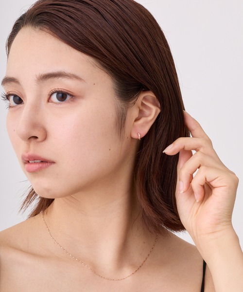 CALIN STANDARD(カリンスタンダード)の「◆金属アレルギー対応◆◆made in japan◆【純金厚メッキ】クロススターダスト 極小ミニマルカーブピアス(ピアス(両耳用)・レディース・ゴールド/ピンクゴールド/シルバー・FREE)」の11枚目の写真