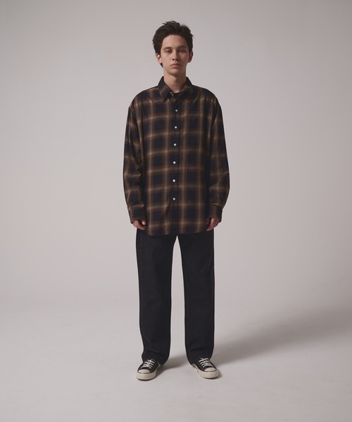 FIRST DOWN（ファーストダウン）の「オンブレチェック ロングスリーブシャツ（シャツ/ブラウス・メンズ・ブラック/ネイビー・XL/L/M）」の8枚目の写真