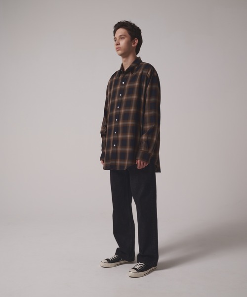 FIRST DOWN（ファーストダウン）の「オンブレチェック ロングスリーブシャツ（シャツ/ブラウス・メンズ・ブラック/ネイビー・XL/L/M）」の9枚目の写真