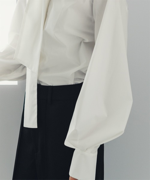 UR'S（ユアーズ）の「袖タックボウタイブラウス（シャツ/ブラウス・レディース・ホワイト/ブルー/ネイビー・L/M/S）」の15枚目の写真