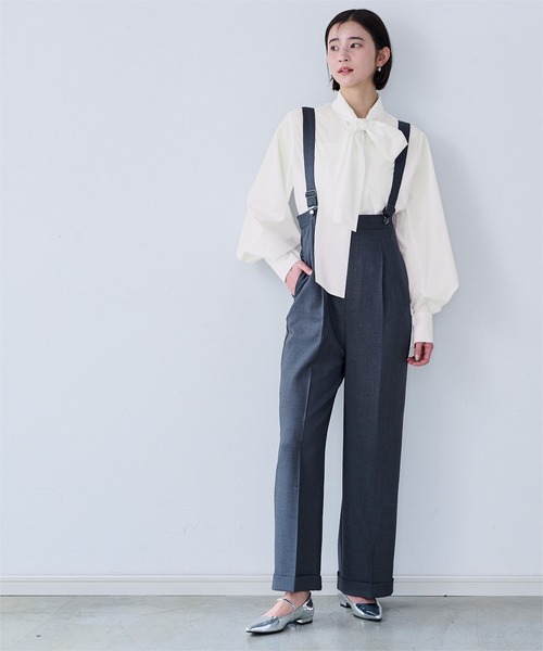 UR'S（ユアーズ）の「袖タックボウタイブラウス（シャツ/ブラウス・レディース・ホワイト/ブルー/ネイビー・L/M/S）」の5枚目の写真