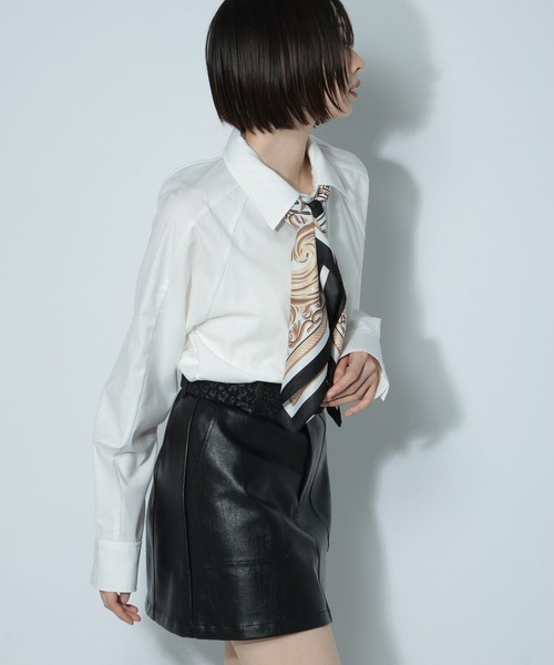 PAGEBOY（ページボーイ）の「2WAYスリーブシャツ（シャツ/ブラウス・レディース・グレー/オフホワイト/ブラック・FREE）」の2枚目の写真