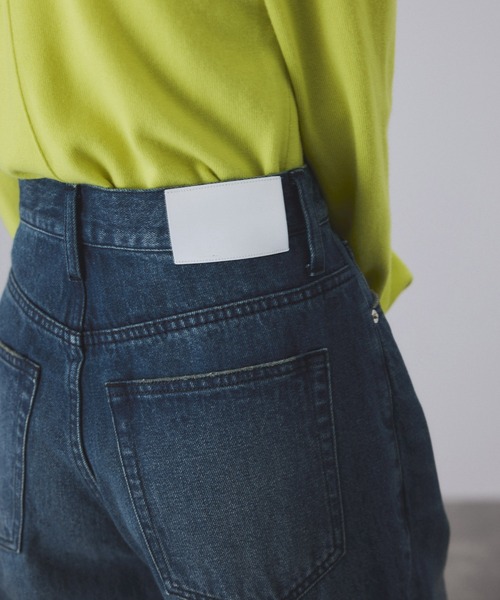 ADAM ET ROPE'（アダムエロペ）の「【サステナブル】デニム＆カツラギセミフレアパンツ（デニムパンツ・レディース・ライトグレー/ブルー系その他4・36/38）」の17枚目の写真