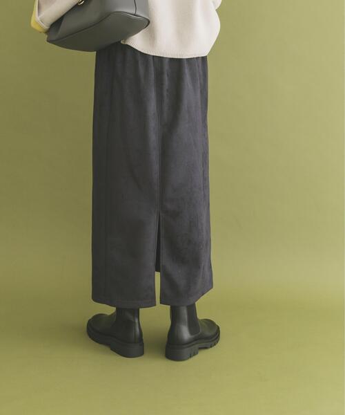 ITEMS URBANRESEARCH(アイテムズ アーバンリサーチ)の「『イージーケア』ベルト付きフェイクスエードスカート(スカート・レディース・イエロー/ネイビー/ブラウン・FREE)」の19枚目の写真