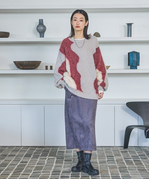 LAKOLE（ラコレ）の「インターシャ配色プルオーバー / 583728（ニット/セーター・レディース・チャコールグレー/ベージュ/イエロー/レッド・FREE）」の8枚目の写真