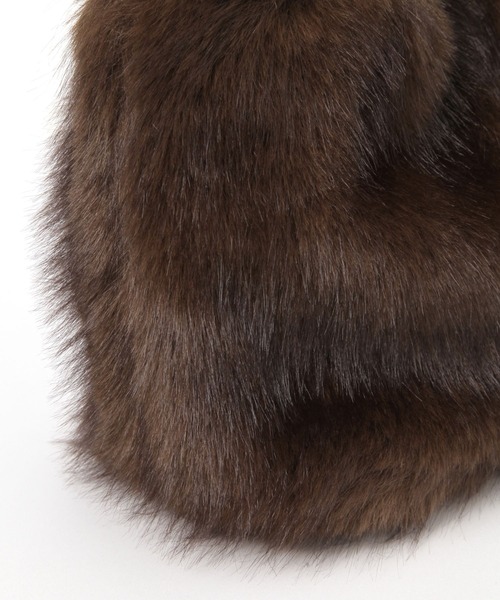 Elura（エルーラ）の「エコファーなめらかトート/588542（ハンドバッグ・レディース・ダークブラウン/ライトベージュ・ONE SIZE）」の6枚目の写真