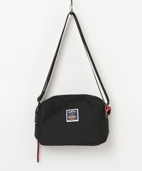 OUTDOOR PRODUCTS(アウトドアプロダクツ)の「ハイキュー!!×OUTDOOR PRODUCTS 横型ショルダーバッグ(ショルダーバッグ・レディース・ブラック/ベージュ/ネイビー/ブラック×レッド・FREE)」の10枚目の写真