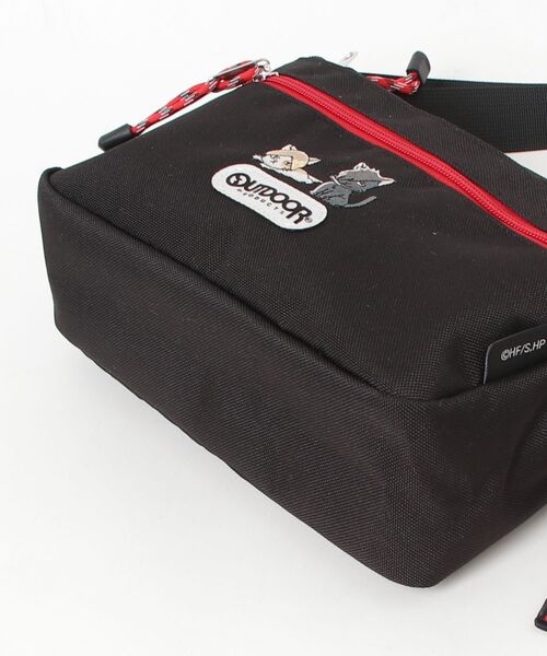 OUTDOOR PRODUCTS(アウトドアプロダクツ)の「ハイキュー!!×OUTDOOR PRODUCTS 横型ショルダーバッグ(ショルダーバッグ・レディース・ブラック/ベージュ/ネイビー/ブラック×レッド・FREE)」の11枚目の写真