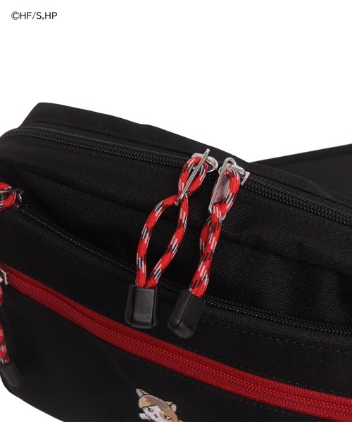 OUTDOOR PRODUCTS(アウトドアプロダクツ)の「ハイキュー!!×OUTDOOR PRODUCTS 横型ショルダーバッグ(ショルダーバッグ・レディース・ブラック/ベージュ/ネイビー/ブラック×レッド・FREE)」の15枚目の写真