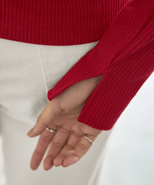 STYLE DELI（スタイルデリ）の「ボタンいっぱいリブカットソートップス（Tシャツ/カットソー・レディース・ブラック/ネイビー/レッド・MEDIUM）」の11枚目の写真