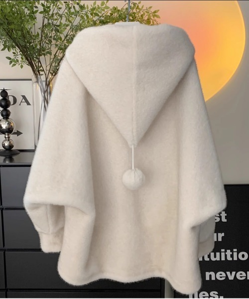 セール】ラブリー ボンボン付き ビッグフードコート（その他アウター