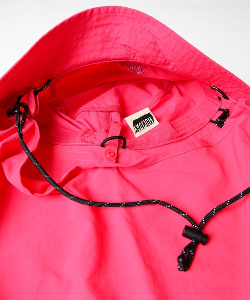 HOLIDAY（ホリデイ）の「SUPPLEX NYLON ATTACHMENT HAT サプレックスナイロンアタッチメントハット（ハット・レディース・ブラック/ピンク・ONE SIZE）」の7枚目の写真