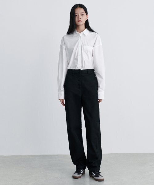 MUSINSA STANDARD WOMAN(ムシンサスタンダードウーマン)の「ウーマンズツイストチノパンツ【ブラック】(その他パンツ・レディース・その他・24/28/25/30)」の9枚目の写真