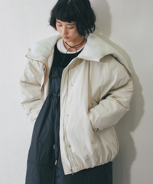 ANOTHER S(アナザーエス)の「2WAYフード付きボアジャケット(ブルゾン・レディース・ブラック/グレー/グリーン/アイボリー・FREE)」の7枚目の写真