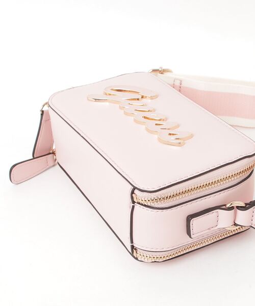 Guess(ゲス)の「CARRARA Mini Crossbody Top Zip ショルダーバッグ (ショルダーバッグ・レディース・ネイビー/キナリ/ピンク/ブラック・ONE SIZE)」の14枚目の写真