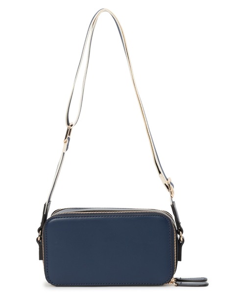 Guess(ゲス)の「CARRARA Mini Crossbody Top Zip ショルダーバッグ (ショルダーバッグ・レディース・ネイビー/キナリ/ピンク/ブラック・ONE SIZE)」の5枚目の写真