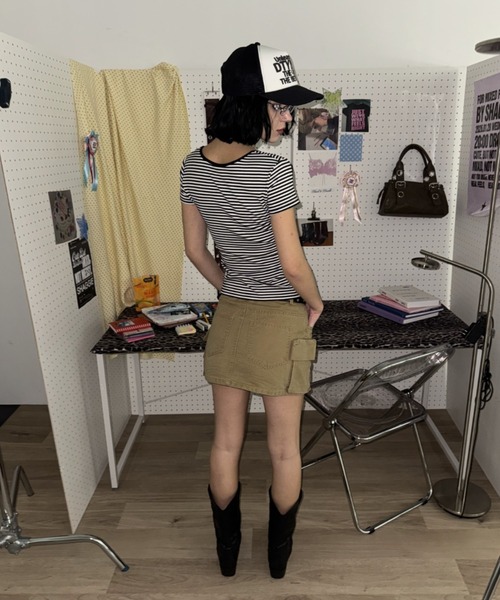 SHAGGIE(シャギー)の「ウォッシュ加工カーゴミニスカート(スカート・レディース・カーキ/ベージュ・MEDIUM/SMALL)」の16枚目の写真