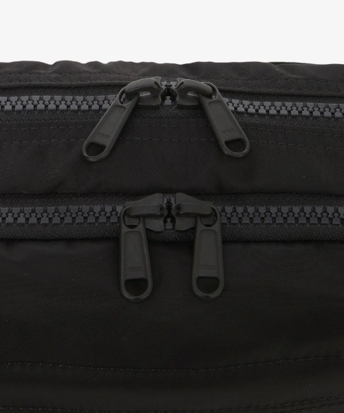THE NORTH FACE(ザノースフェイス)の「THE NORTH FACE(ザ・ノースフェイス)/軽量 スクエア ショルダーバッグ クロスバッグ/TRAVEL CROSS BAG S(ショルダーバッグ・レディース・ブラック/グレイッシュベージュ/ワインレッド/ネイビー/カーキ・FREE)」の17枚目の写真