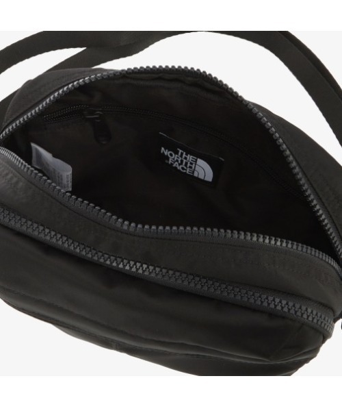 THE NORTH FACE(ザノースフェイス)の「THE NORTH FACE(ザ・ノースフェイス)/軽量 スクエア ショルダーバッグ クロスバッグ/TRAVEL CROSS BAG S(ショルダーバッグ・レディース・ブラック/グレイッシュベージュ/ワインレッド・FREE)」の15枚目の写真