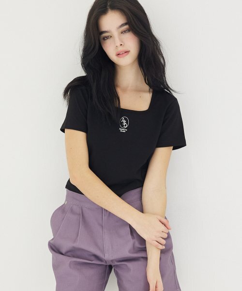 AWESOME STUDIO(オーサムスタジオ)の「スクエアネッククロップTシャツブラック(Tシャツ/カットソー・レディース・その他・FREE)」の3枚目の写真