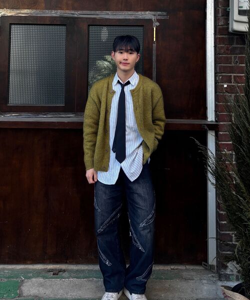 DECET（デケト）の「Fringe Applique Wide Jeans DCPT054DBlueA（デニムパンツ・レディース・その他・26/28/30/32/34）」の15枚目の写真