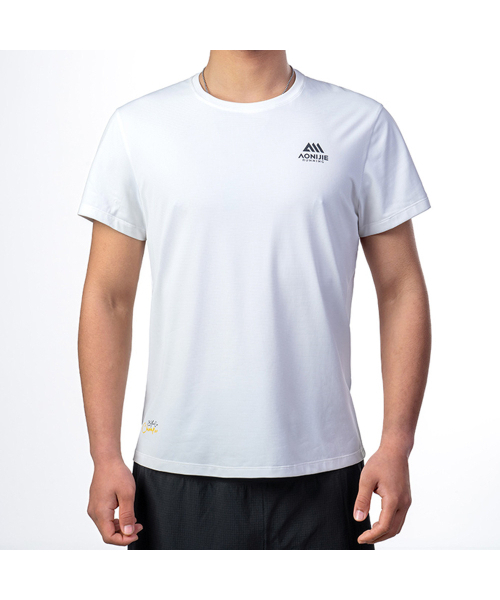 AONIJIE(オウニーツィエ)の「スポーツ半袖Tシャツ MT31 ホワイト(Tシャツ/カットソー・レディース・その他・MEDIUM/LARGE/X-LARGE/XX-LARGE)」の2枚目の写真