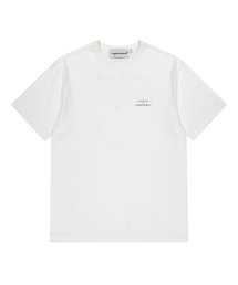 UNGIMMICK（アンジミック）の「CLASSIC LOGO T-SHIRT (WHITE)（Tシャツ/カットソー）」