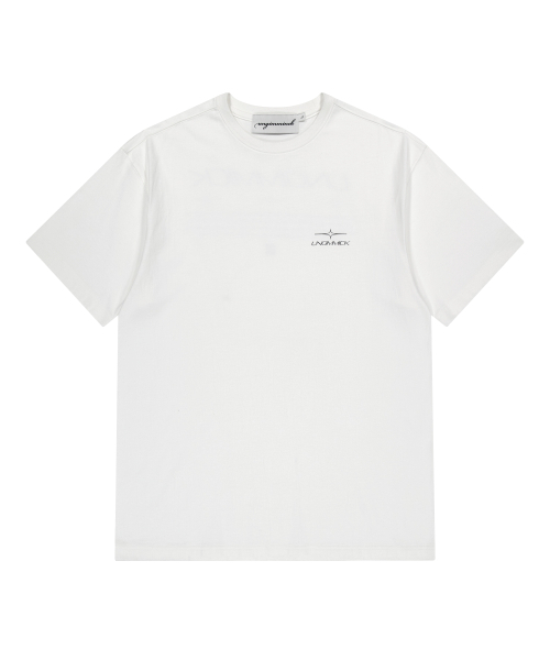UNGIMMICK(アンジミック)の「CLASSIC LOGO T-SHIRT (WHITE)(Tシャツ/カットソー・メンズ・その他・MEDIUM/LARGE)」の1枚目の写真