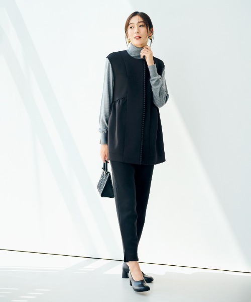 IEDIT（イディット）の「ＩＥＤＩＴ　うっとりする肌心地と絶妙ゆるフィットにこだわったシルク混タートルニット（ニット/セーター・レディース・グレー/ブラック/アイボリー・M/L/LL/3L/S/4L）」の5枚目の写真