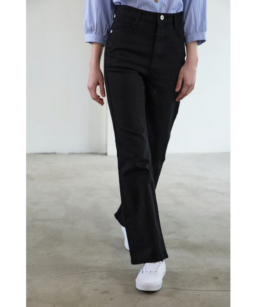 MAGNET ARCHIVE(マグネット アーカイブ)の「Back Line Flare Pants (Black)(その他パンツ・レディース・その他・S-Long/M-Long/MEDIUM/SMALL)」の2枚目の写真