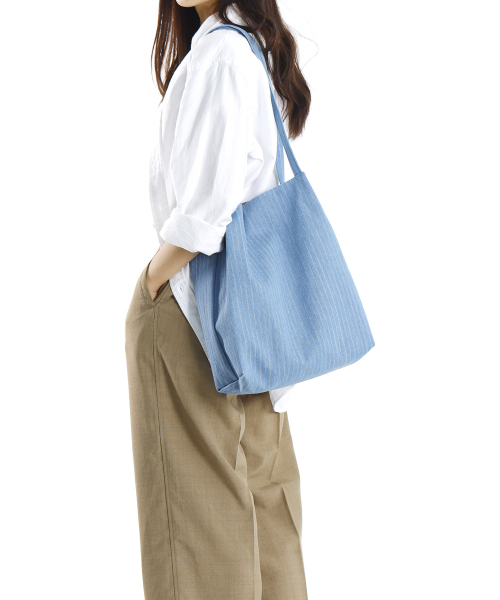 GREEN STUFF(グリーンスタッフ)の「boxy bag 53 - denim light blue(エコバッグ/サブバッグ・レディース・その他・FREE)」の6枚目の写真