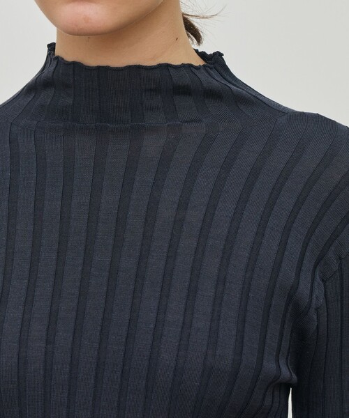 DES PRES(デ・プレ)の「ドメスティックスパンシルク ビルドネックプルオーバー(ニット/セーター・レディース・ライトブルー/ネイビー/ホワイト/グリーン・FREE)」の9枚目の写真