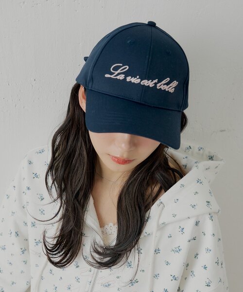 Chico（チコ）の「バックリボン刺繍キャップ（ハット・レディース・ベージュ/ピンク/ネイビー・FREE）」の3枚目の写真