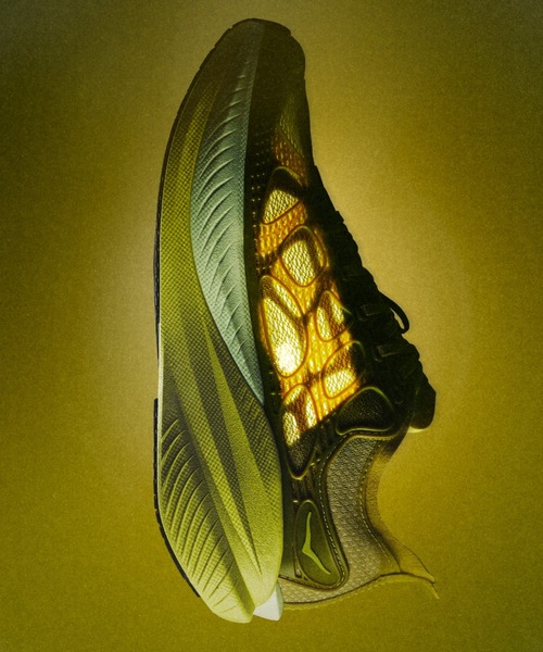 HOKA（ホカ）の「MACH X CAGED　1168932-PNH（スニーカー・メンズ・イエロー・26.0cm/26.5cm/27.0cm/27.5cm/28.0cm/28.5cm）」の3枚目の写真