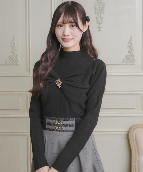 couture BY ROJITA(クチュールバイロジータ)の「ブローチリボンニット(ニット/セーター・レディース・グレー/ブラック/ホワイト・FREE)」の17枚目の写真