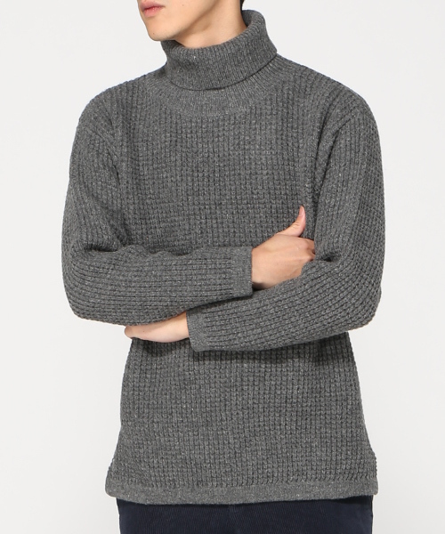 JOURNAL STANDARD（ジャーナルスタンダード）の「BIG ワッフルタートルネックニット#（ニット/セーター・メンズ・ネイビー/グレー/アイボリー/カーキ・LARGE/MEDIUM）」の3枚目の写真