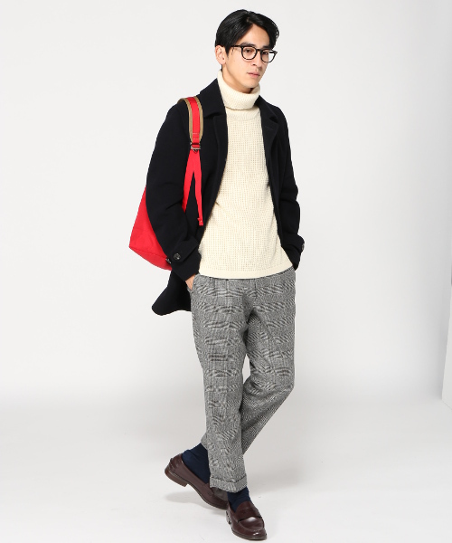 JOURNAL STANDARD（ジャーナルスタンダード）の「BIG ワッフルタートルネックニット#（ニット/セーター・メンズ・ネイビー/グレー/アイボリー/カーキ・LARGE/MEDIUM）」の11枚目の写真