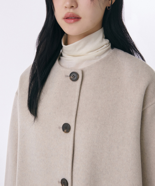 MUSINSA STANDARD WOMAN（ムシンサスタンダードウーマン）の「ウィメンズカシミヤブレンドハンドメイドマフラー ハーフコート [オートミール]（チェスターコート・レディース・その他・MEDIUM/SMALL/X-SMALL/LARGE）」の6枚目の写真