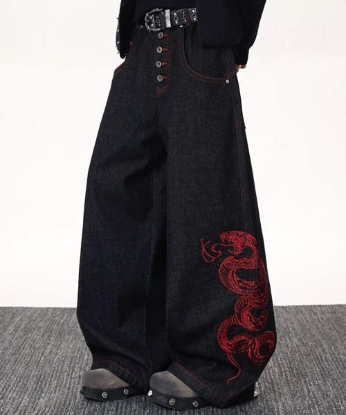 NOWLE(ノウル)の「【NOWLE】スネーク刺繍 ワイド バギー デニムパンツ(デニムパンツ・メンズ・ブラック・LARGE/MEDIUM/X-LARGE/SMALL)」の10枚目の写真