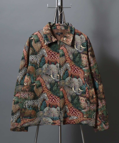 ANPAS（アンパス）の「Gobelin-jacquard jacket / ゴブラン織りジップジャケット ブルゾン メンズ レディース ユニセックス ペイズリー/フラワー/アニマル 柄（ブルゾン・メンズ・ベージュ系1/ベージュ系2/ブラック系2/ブラック系3/ブラック系1・L/XL/M）」の10枚目の写真