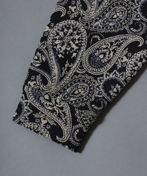 ANPAS（アンパス）の「Gobelin-jacquard jacket / ゴブラン織りジップジャケット ブルゾン メンズ レディース ユニセックス ペイズリー/フラワー/アニマル 柄（ブルゾン・メンズ・ベージュ系1/ベージュ系2/ブラック系2/ブラック系3/ブラック系1・L/XL/M）」の15枚目の写真