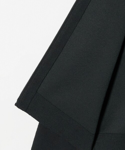 UNITED ARROWS(ユナイテッドアローズ)の「ブークレー ダブルフェイス ジップブルゾン(カーディガン/ボレロ・メンズ・ナチュラル/ダークグレー・L/M/XL/S)」の14枚目の写真