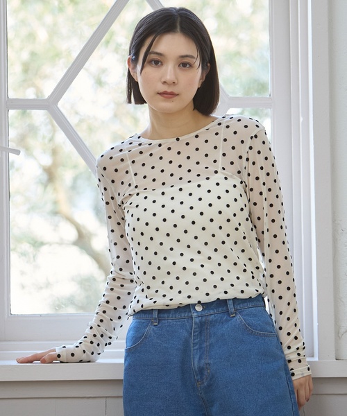 petit main LIEN(プティマインリアン)の「【フォーマル】2wayシアードットトップス(Tシャツ/カットソー・レディース・オフホワイト/ブラック・F)」の1枚目の写真