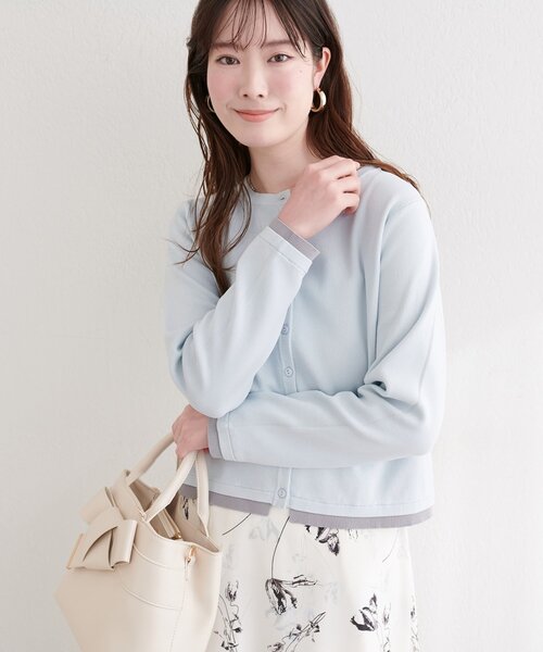 natural couture（ナチュラルクチュール）の「お家で洗える配色ちび釦カーディガン（カーディガン/ボレロ・レディース・サックスブルー/ピンク/オフホワイト/チャコールグレー・FREE）」の9枚目の写真